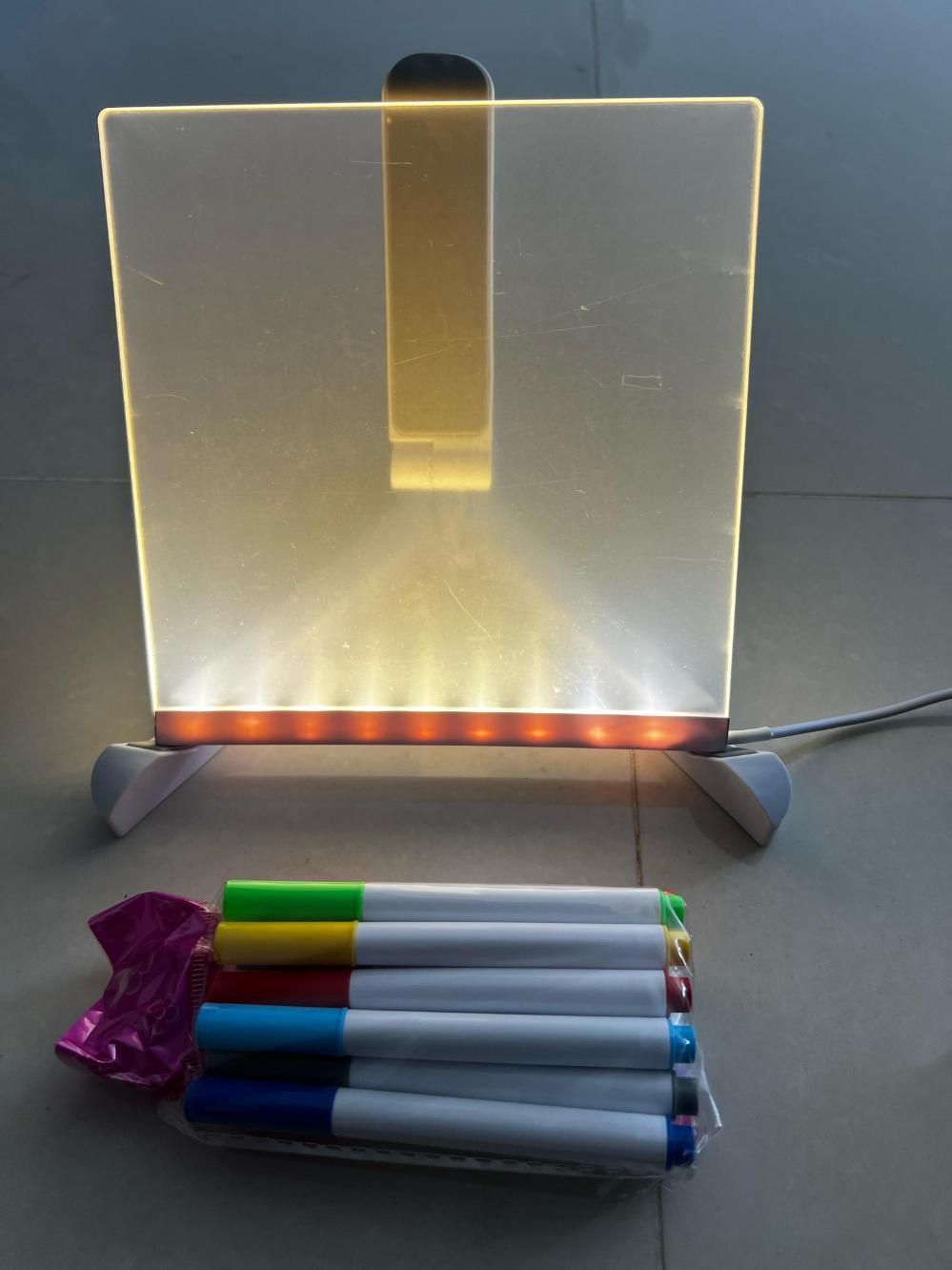 GlowNote Board